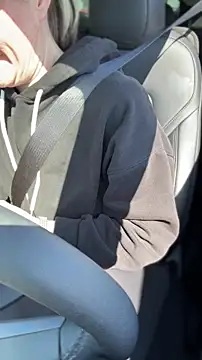 LadyLena1 online show from 04/08/26, 06:20