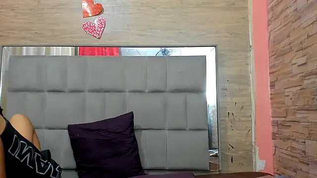 chicasirbo online show from 10/06/25, 08:31