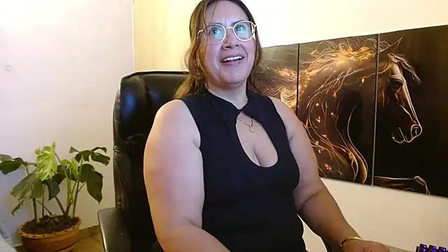 amalia brunette online show from 04/01/26, 12:02