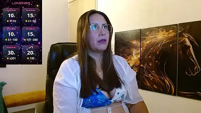 amalia brunette online show from 02/24/26, 11:27