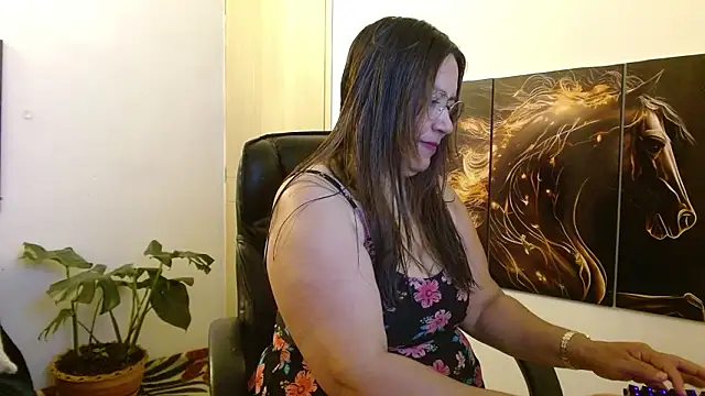 amalia brunette online show from 03/25/26, 07:19