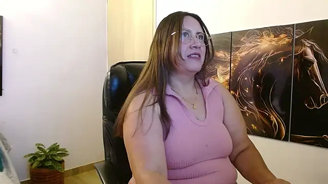 amalia brunette online show from 04/11/26, 09:29