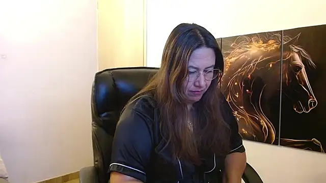 amalia brunette online show from 04/05/26, 07:15