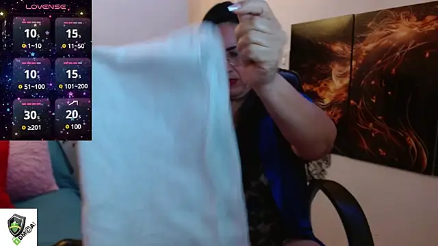 Snapshot of amalia_brunette chatting on 03/18/25, 10:58 amalia brunette online show from 03/18/25, 10:58