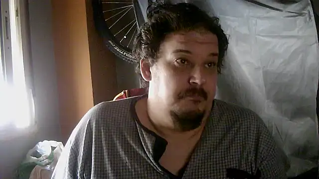 porkorossy online show from 11/18/25, 08:39