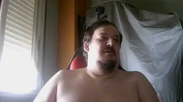 Snapshot of porkorossy chatting on 07/13/26, 07:40 porkorossy online show from 07/13/26, 07:40