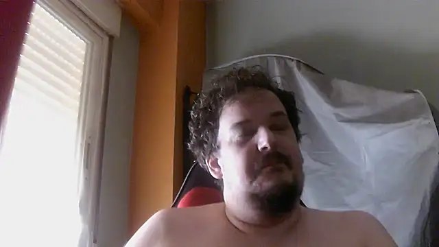 Snapshot of porkorossy chatting on 07/10/26, 10:04 porkorossy online show from 07/10/26, 10:04