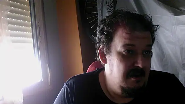 porkorossy online show from 10/04/25, 08:05