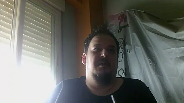 Snapshot of porkorossy chatting on 04/23/26, 07:59 porkorossy online show from 04/23/26, 07:59