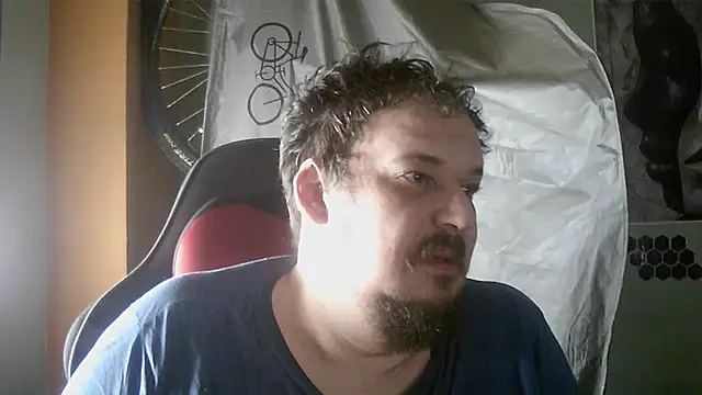 Snapshot of porkorossy chatting on 06/01/26, 08:03 porkorossy online show from 06/01/26, 08:03