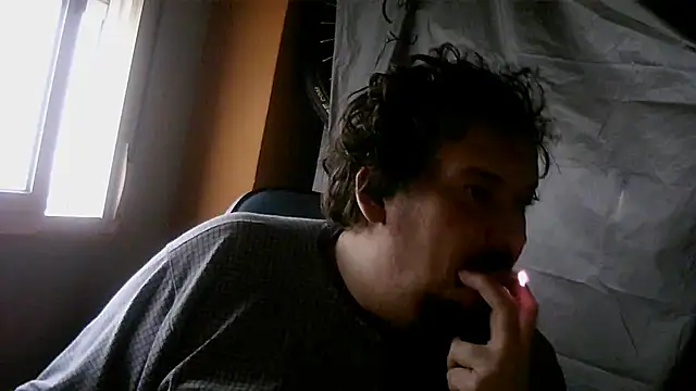 porkorossy online show from 12/18/25, 08:08