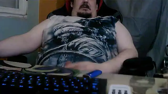 Snapshot of porkorossy chatting on 07/16/26, 10:07 porkorossy online show from 07/16/26, 10:07