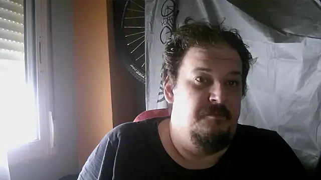 porkorossy online show from 10/08/25, 07:43