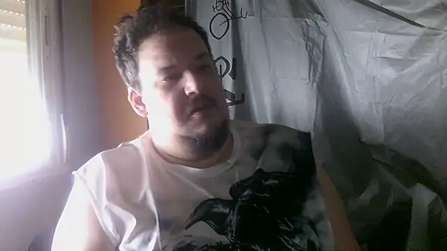 Snapshot of porkorossy chatting on 04/27/26, 08:45 porkorossy online show from 04/27/26, 08:45