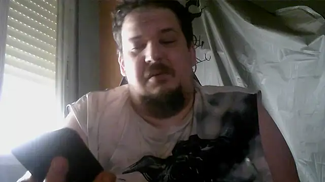 Snapshot of porkorossy chatting on 05/06/26, 07:34 porkorossy online show from 05/06/26, 07:34