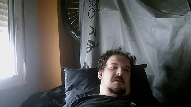 porkorossy online show from 10/06/25, 07:09