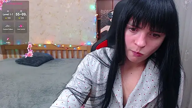 JuicyJess online show from 01/10/26, 08:37