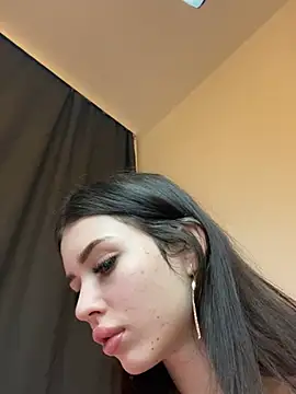 SofiaLaLight online show from 02/21/25, 02:27