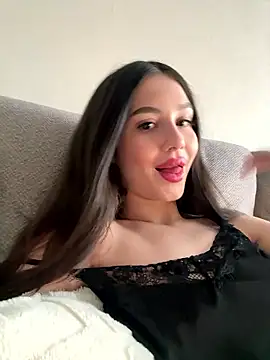 SofiaLaLight online show from 01/15/26, 09:45