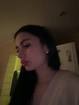 SofiaLaLight online show from 02/15/26, 04:46