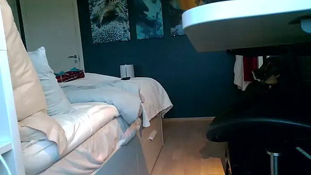 dutch-horny-daddy online show from 02/03/26, 08:08