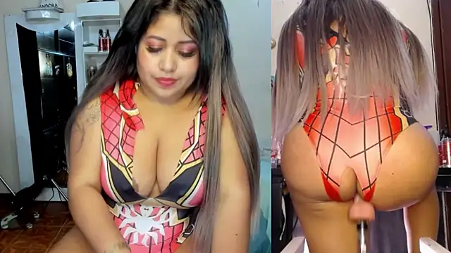 Snapshot of sasha_blaire chatting on 10/31/25, 03:03 sasha blaire online show from 10/31/25, 03:03