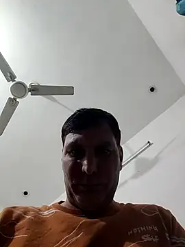 ZIMMY25 online show from 12/15/25, 06:47