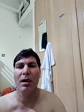 ZIMMY25 online show from 04/18/26, 06:49