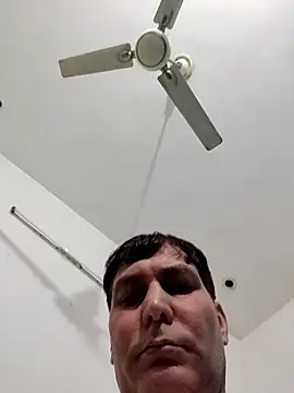 ZIMMY25 online show from 11/20/25, 07:42