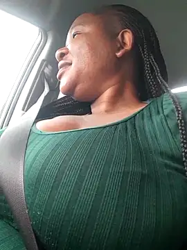 Snapshot of Bootyliciousbbw12 chatting on 10/28/25, 06:34 Bootyliciousbbw12 online show from 10/28/25, 06:34