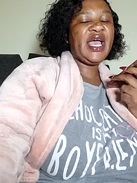 Bootyliciousbbw12 online show from 06/01/26, 07:19