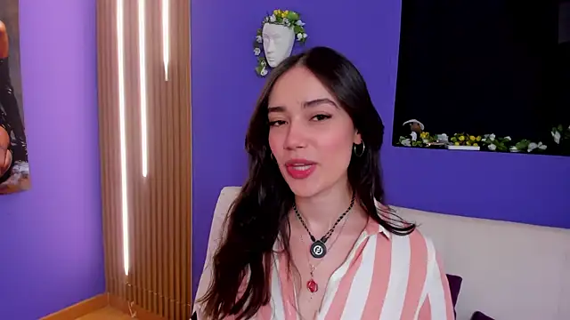 Kate Amaretto  online show from 09/18/25, 09:29