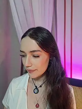 Kate Amaretto  online show from 07/05/26, 01:32