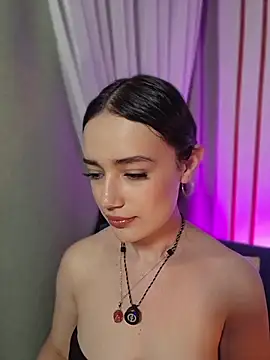 Kate Amaretto  online show from 06/19/26, 01:44