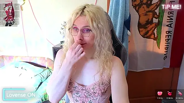 Lori Myaf online show from 04/09/26, 01:50