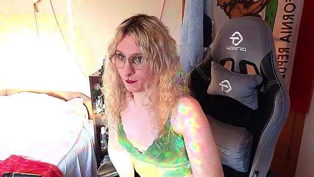 Lori Myaf online show from 03/11/26, 02:22