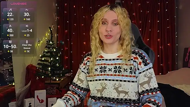 Snapshot of Lori_Myaf chatting on 12/26/24, 02:27 Lori Myaf online show from 12/26/24, 02:27