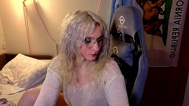 Lori Myaf online show from 03/26/26, 05:11