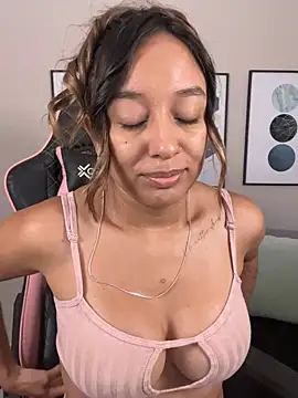 DianaHopson online show from 03/14/25, 01:35