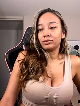 DianaHopson online show from 10/16/25, 01:36