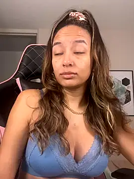 DianaHopson online show from 09/21/25, 11:26