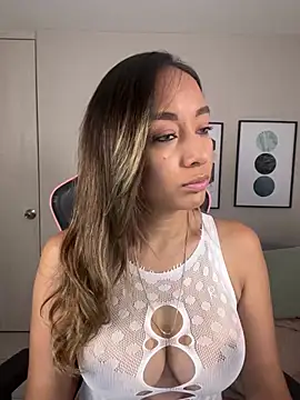 DianaHopson online show from 02/28/25, 11:12
