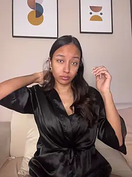 DianaHopson online show from 04/11/26, 11:47