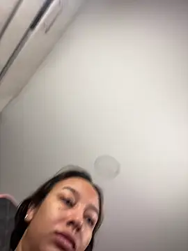 DianaHopson online show from 12/04/25, 11:09