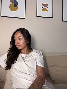 DianaHopson online show from 04/05/26, 07:09