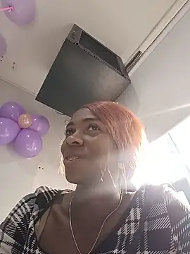 Shanelle   online show from 06/26/26, 02:01