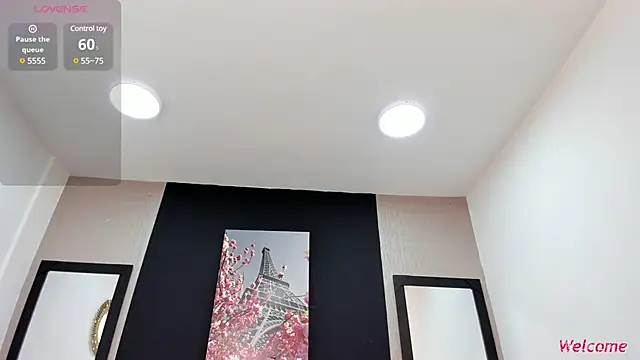 Snapshot of Shanelle__ chatting on 03/10/25, 01:43 Shanelle online show from 03/10/25, 01:43