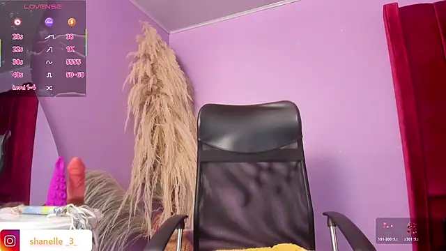 Shanelle   online show from 03/11/26, 12:54