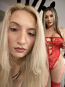 Ella Charm online show from 11/08/25, 06:44