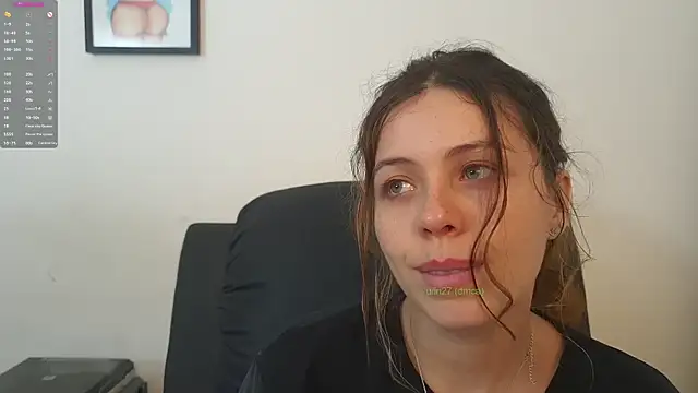 Snapshot of irinasweet27 chatting on 03/01/25, 12:28 irinasweet27 online show from 03/01/25, 12:28